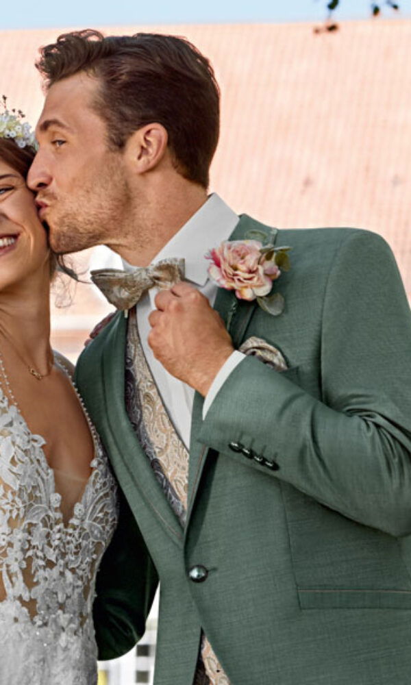 Darf Die Braut Den Anzug Sehen Green Wedding - Die schönsten Hochzeitsanzüge in Grün - Braut & Bräutigam