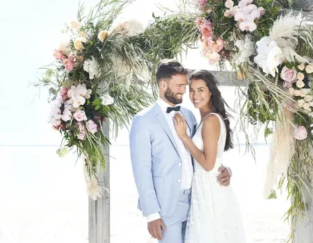 Heiraten im Ausland – So transportierst du dein Brautkleid
