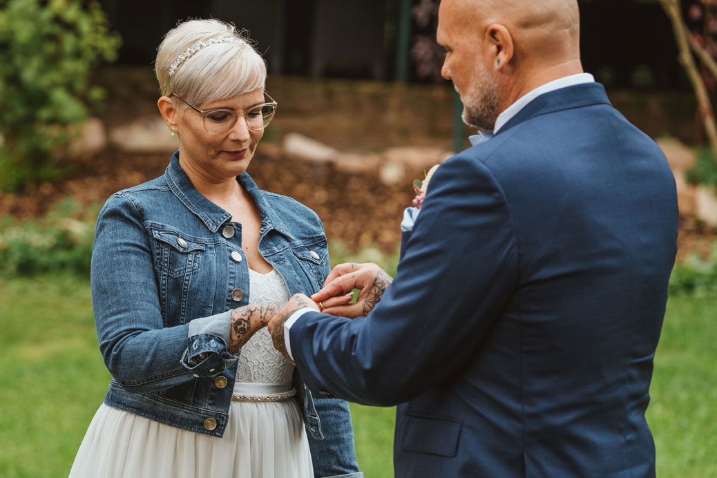 Corona Hochzeit, Outdoor Hochzeit, heiraten im Freien, Gartenhochzeit, Hochzeit 2022, Hochzeitstrend, Elopement, freie Trauung