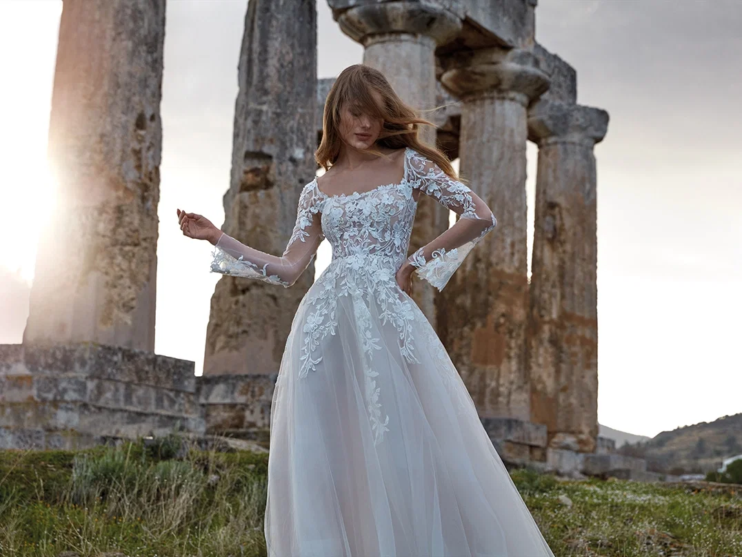 Bridgerton, Bridgerton Hochzeit, Ballkleider, Empire Brautkleider, Schwangerschaftsbrautkleider, Romantische Brautkleider, Bridgerton Netflix, Bridgerton Kleider