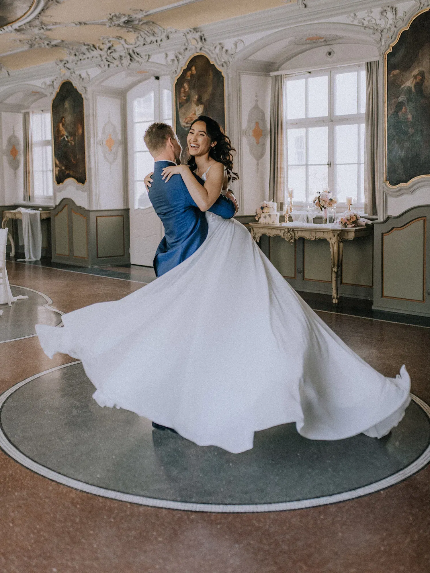 Hochzeitpaar beim tanzen