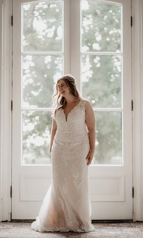 Hochzeitskleid - Fotoshooting - Brautstyling - Hochzeitsaccessoires - Brautschuhe - Brautstrauß