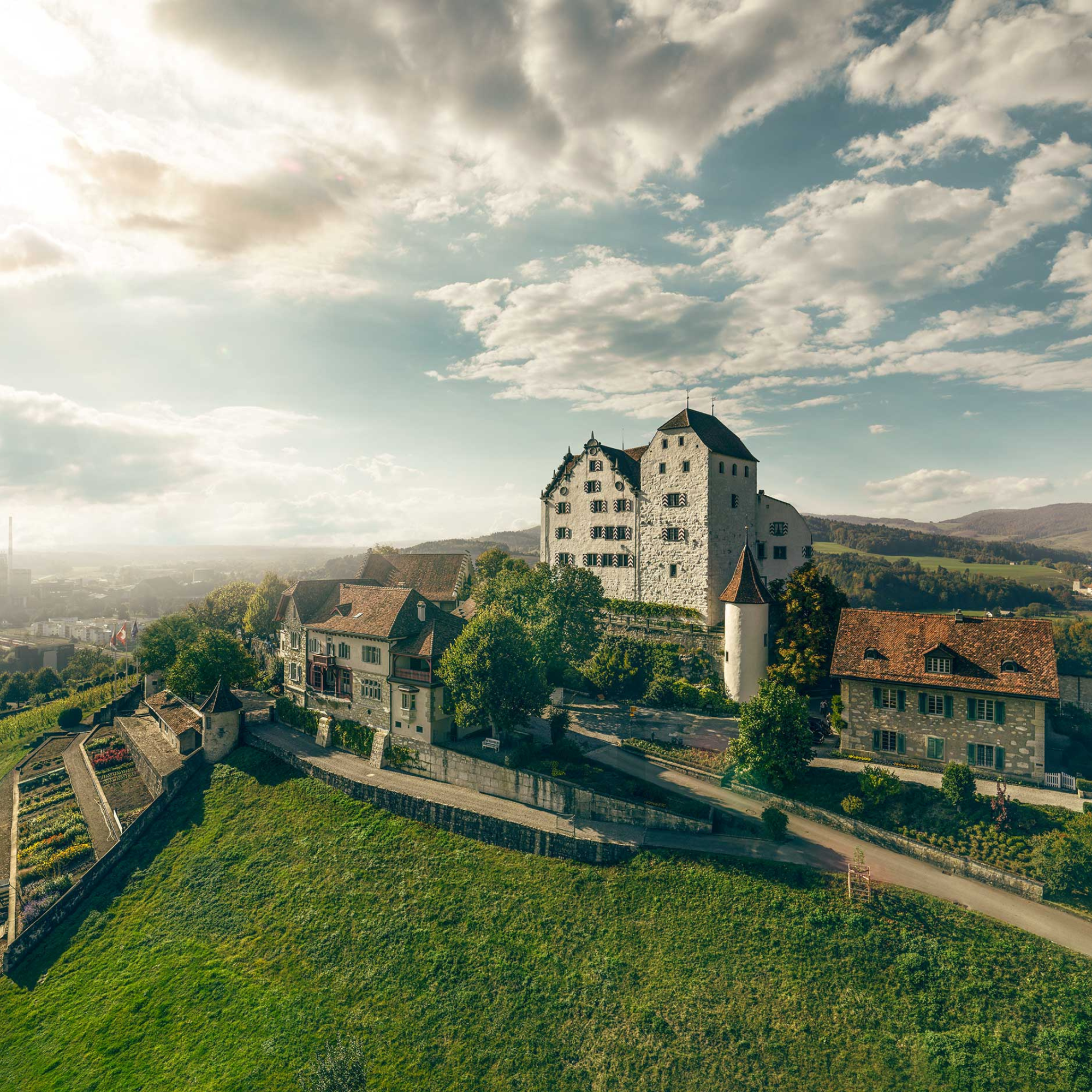 Schloss Waldegg - Zivilstandesamt. Die schönsten Burgen der Schweiz zum heiraten.
