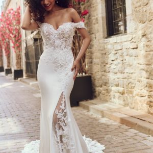 Modell Adeline – Elegantes Brautkleid mit leichter, luftiger Silhouette.
