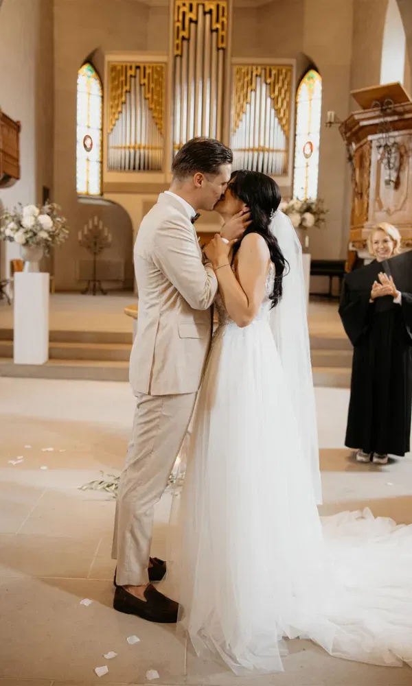 Zwischen Lachen und Tränen: Die persönliche Traurede der Pfarrerin bewegte alle.