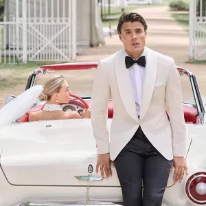 Der Gentlemanlook für eure Hochzeit – Dinner Jacket trifft weißen Anzug