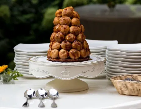 Süße Highlights: Außergewöhnliche Hochzeitstorten und Desserts aus aller Welt